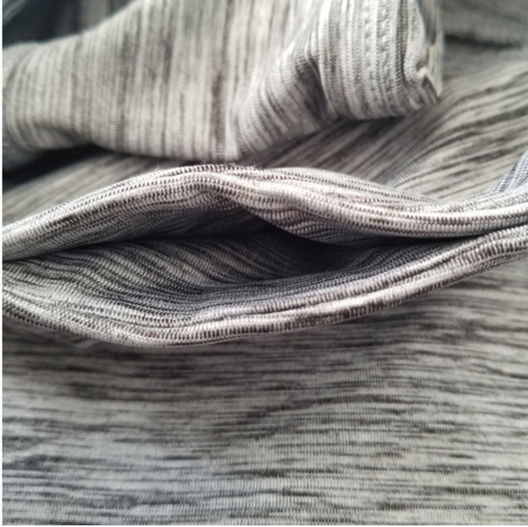 Maurices In Motion Gray Lace Cuff Leggings Size S - Picture 8 of 9